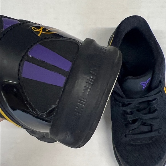 Nike Kobe 8 Protro "Lakers Away" Kids' Basketball Shoes - FN0267-002 - Size 12.5 - Picture 7 of 7